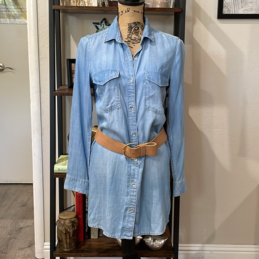 Casual Light Blue Button-Up Midi Dress